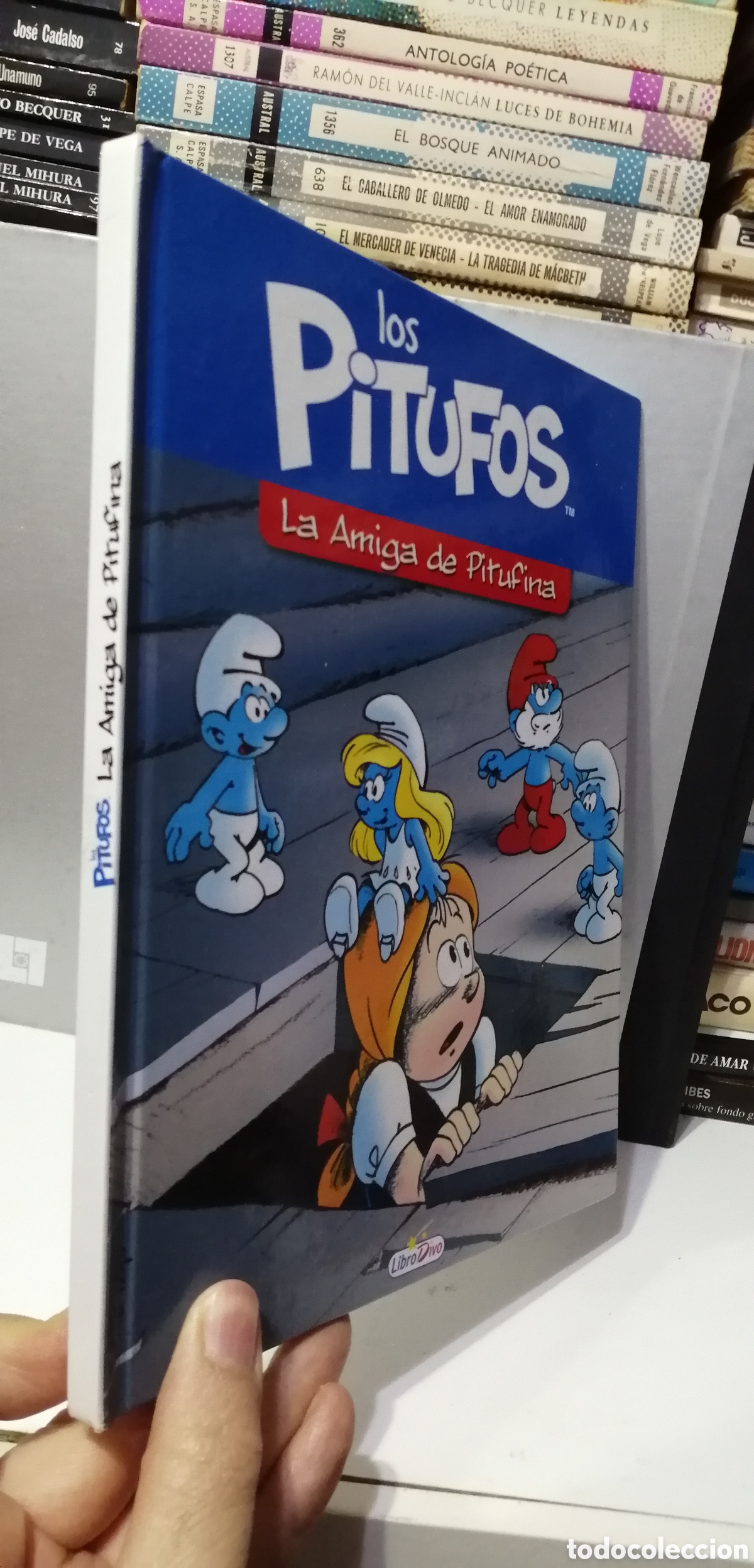 Tebeos: Los pitufos La amiga de Pitufina Libro Divo 2011 - Foto 2