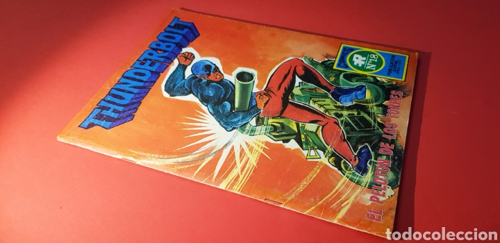Tebeos: EXCELENTE ESTADO THUNDERBOLT 5 COMICS SERIE AZUL 18 EDITORIAL ROLLAN - Foto 1