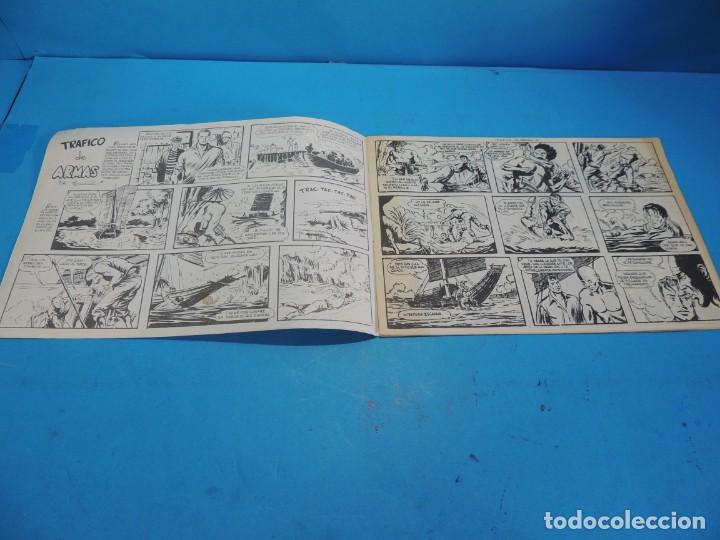 Tebeos: JEQUE BLANCO.- TRAFICO DE ARMAS - Foto 2