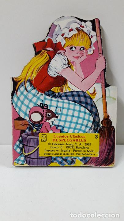 Tebeos: LA CENICIENTA . CUENTO DESPLEGABLE . EDICIONES TORAY . A&Ntilde;O 1987 - Foto 2