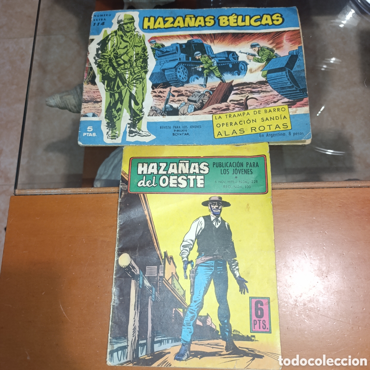 Tebeos: Lote 2 Tebeos Cl&aacute;sicos (Originales): Haza&ntilde;as B&eacute;licas Extra N&ordm; 114 (A&ntilde;o 1958) y Haza&ntilde;as del Oeste.