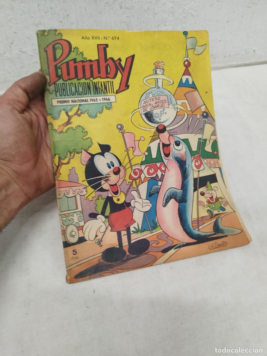 Tebeos: Comic Pumby n&ordm; 694. Premio nacional 1963-66. P&aacute;gina central suelta.