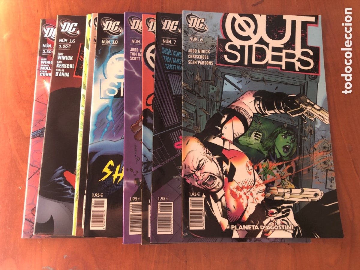 Tebeos: OUT SIDERS-DC COMICS:-PLANETA DeAGOSTINI-9 COMIS - Foto 1