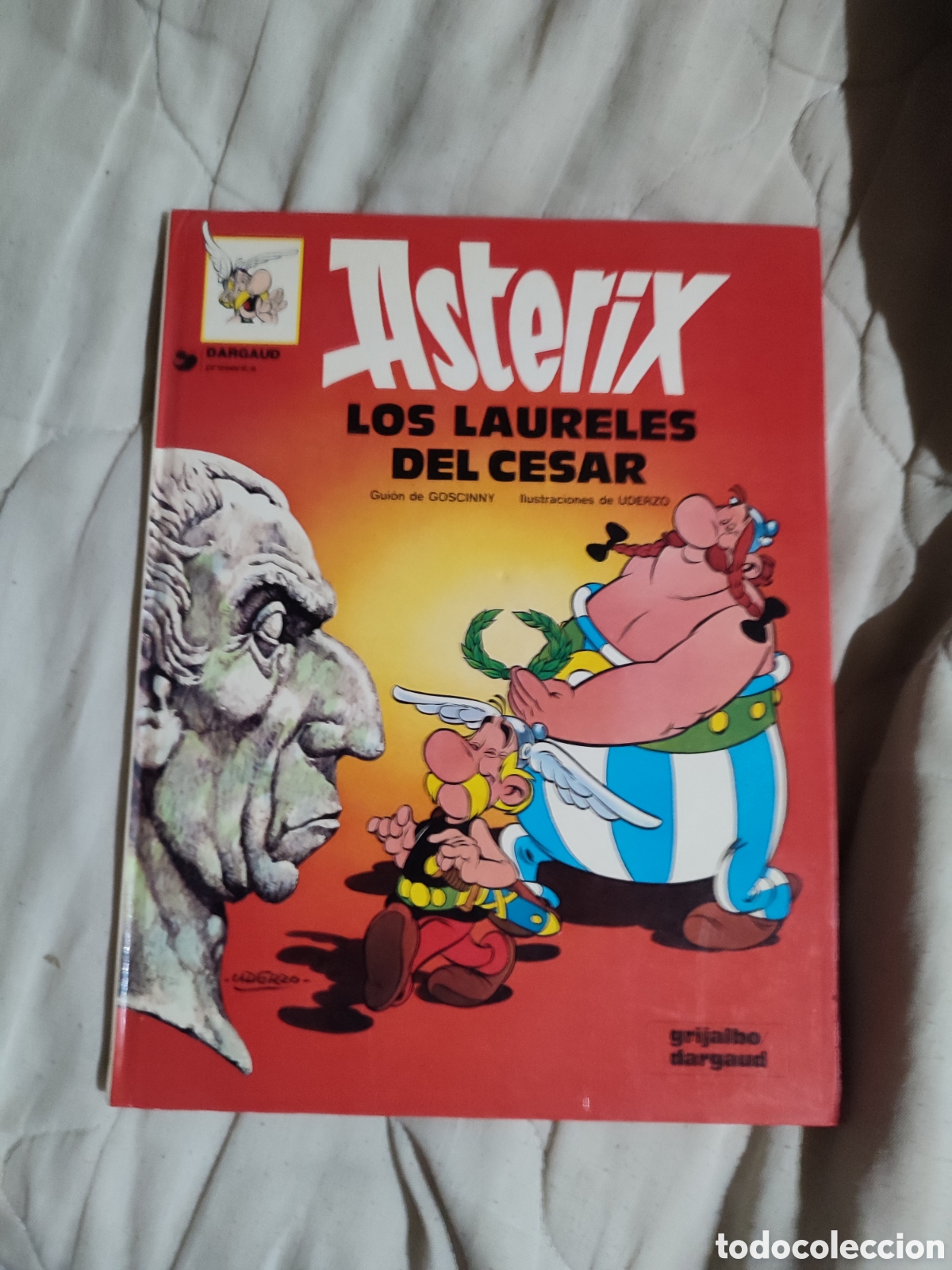 Tebeos: Ast&eacute;rix y Ob&eacute;lix los laureles de cesar - Foto 1