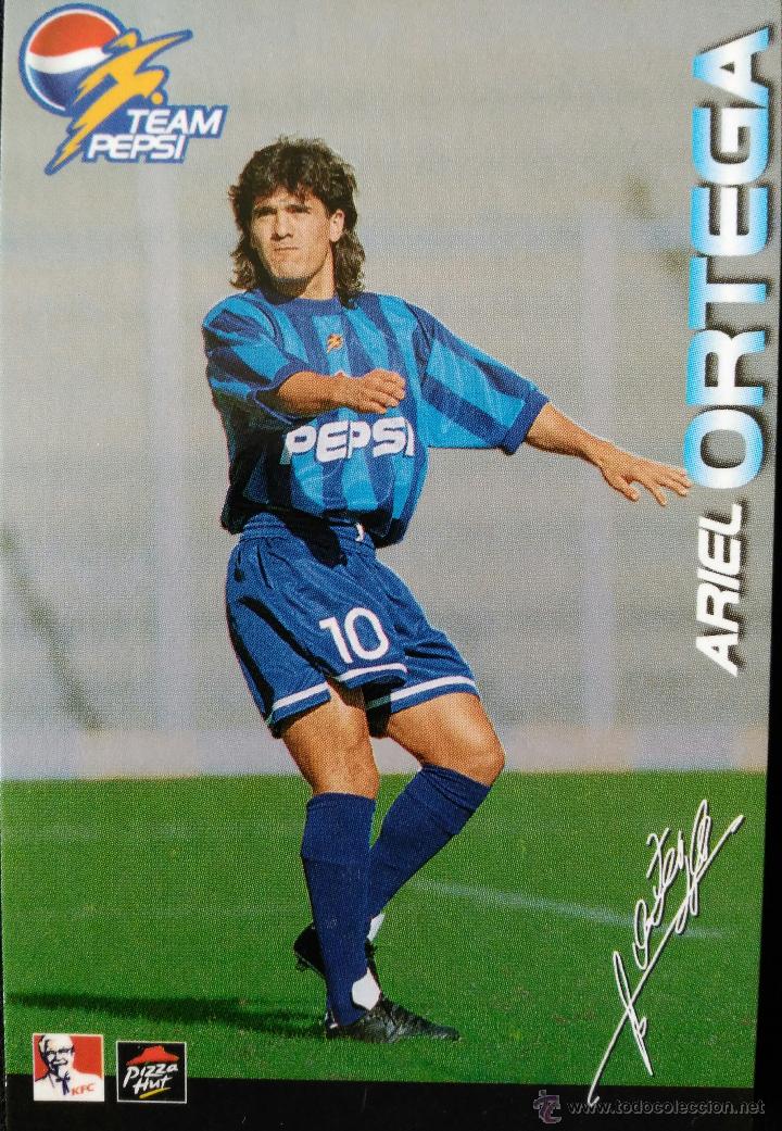 Trading cards: Ariel Ortega Team Pepsi Soccer Promotional Card KFC / Taco Bell Malaysia A&ntilde;os 90