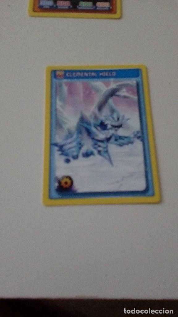Trading cards: CAJ-23D32 CROMO FICHA PANINI INVIZIMALS ELEMENTAL HIELO
