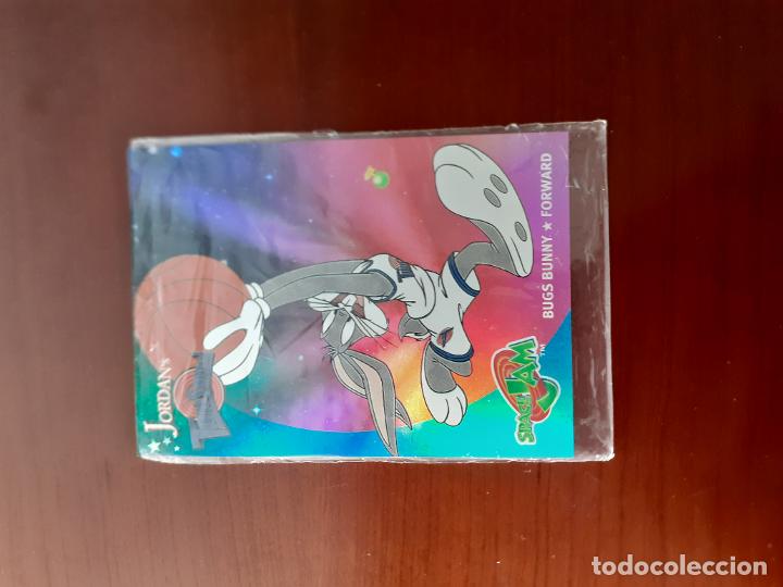 Trading cards: Cromo de Bugs Bunny y Jordan - Foto 1