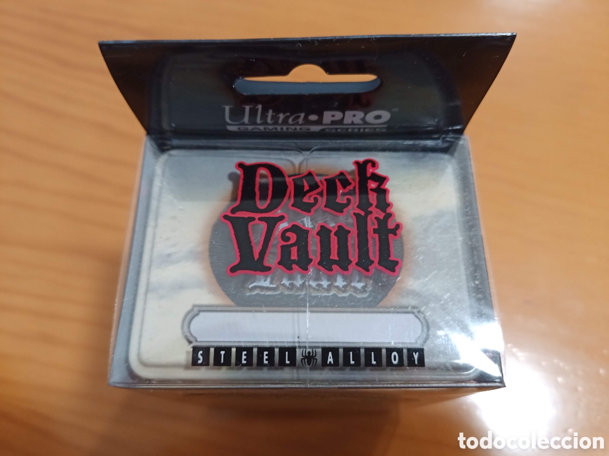 Deck Vault Limited Edition,Larry Elmore Deck Box,Marca Ultra-pro