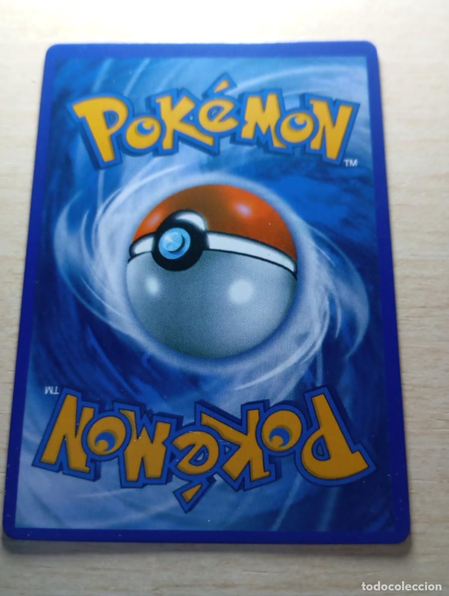 Trading cards: Carta Pok&eacute;mon Pikachu VMAX No 0ficial - Foto 5