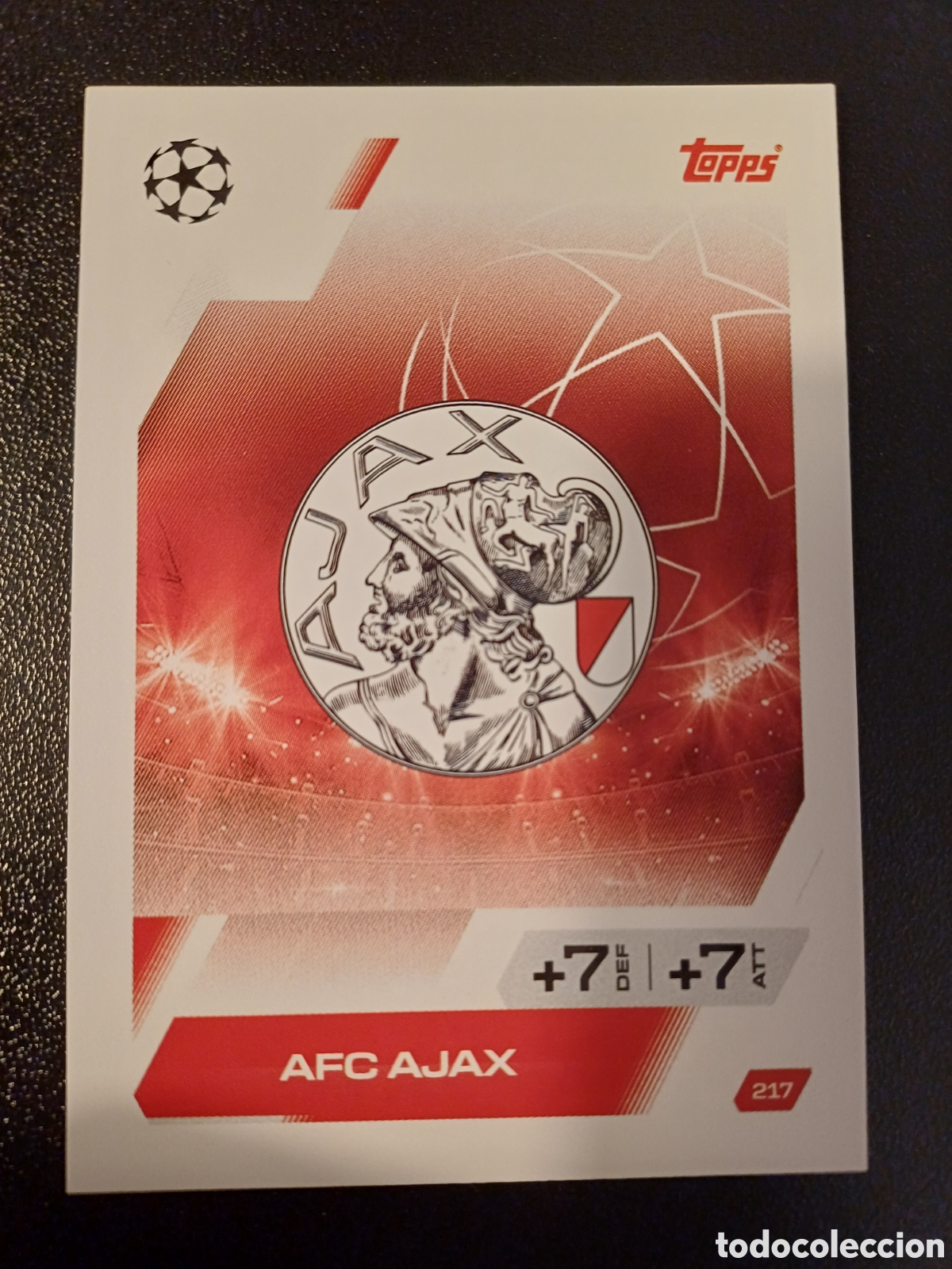 Cartas Colecion&aacute;veis: #217 ESCUDO AFC AJAX TOPPS MATCH ATTAX 2025/26