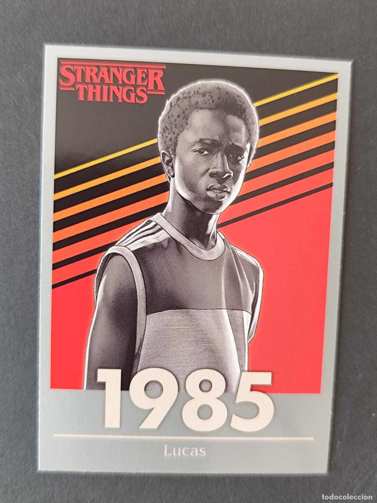 Trading Cards: CARD 126 AMIGOS PARA SIEMPRE PARALELA PARALLEL SILVER STRANGER THINGS THIS IS OUR STORY 2026 PANINI