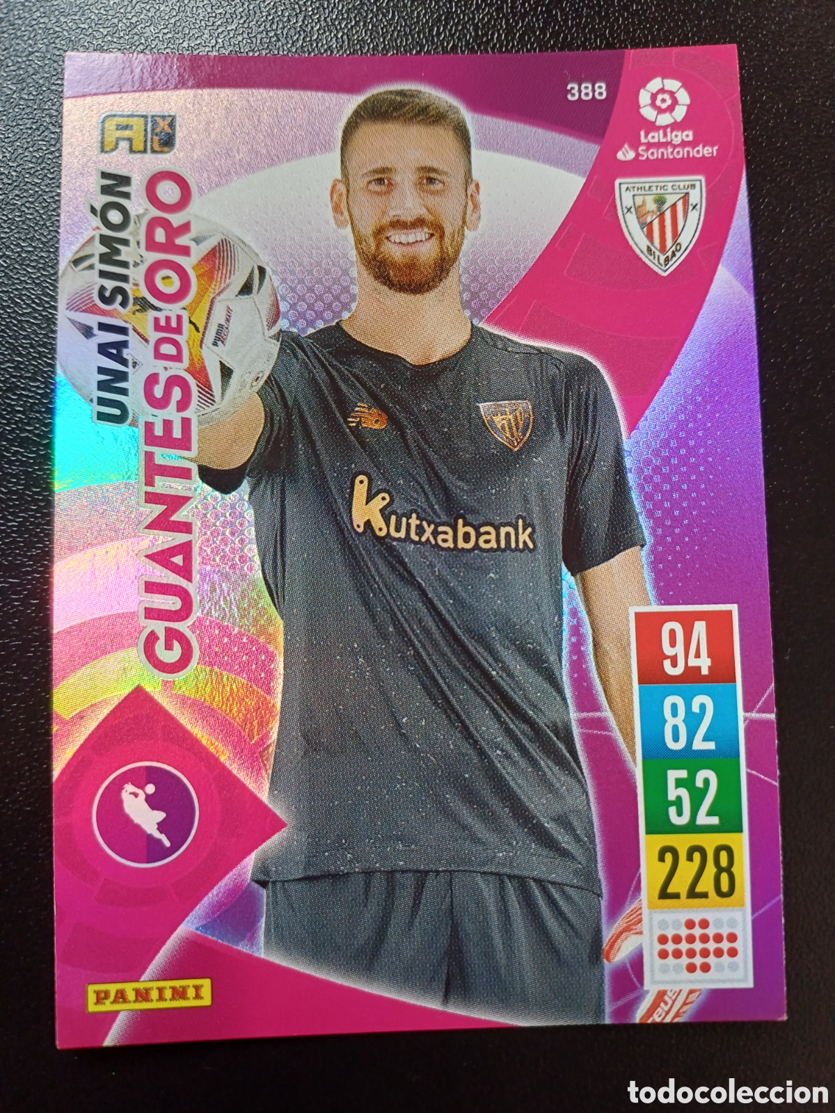Trading Cards: #388 UNAI SIMON ATHLETIC CLUB BILBAO GUANTES DE ORO PANINI ADRENALYN XL 2021-22