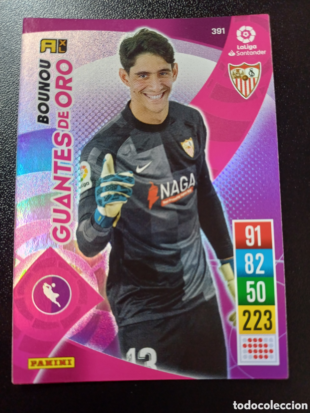 Trading Cards: #391 BOUNOU SEVILLA FC GUANTES DE ORO PANINI ADRENALYN XL 2021-22
