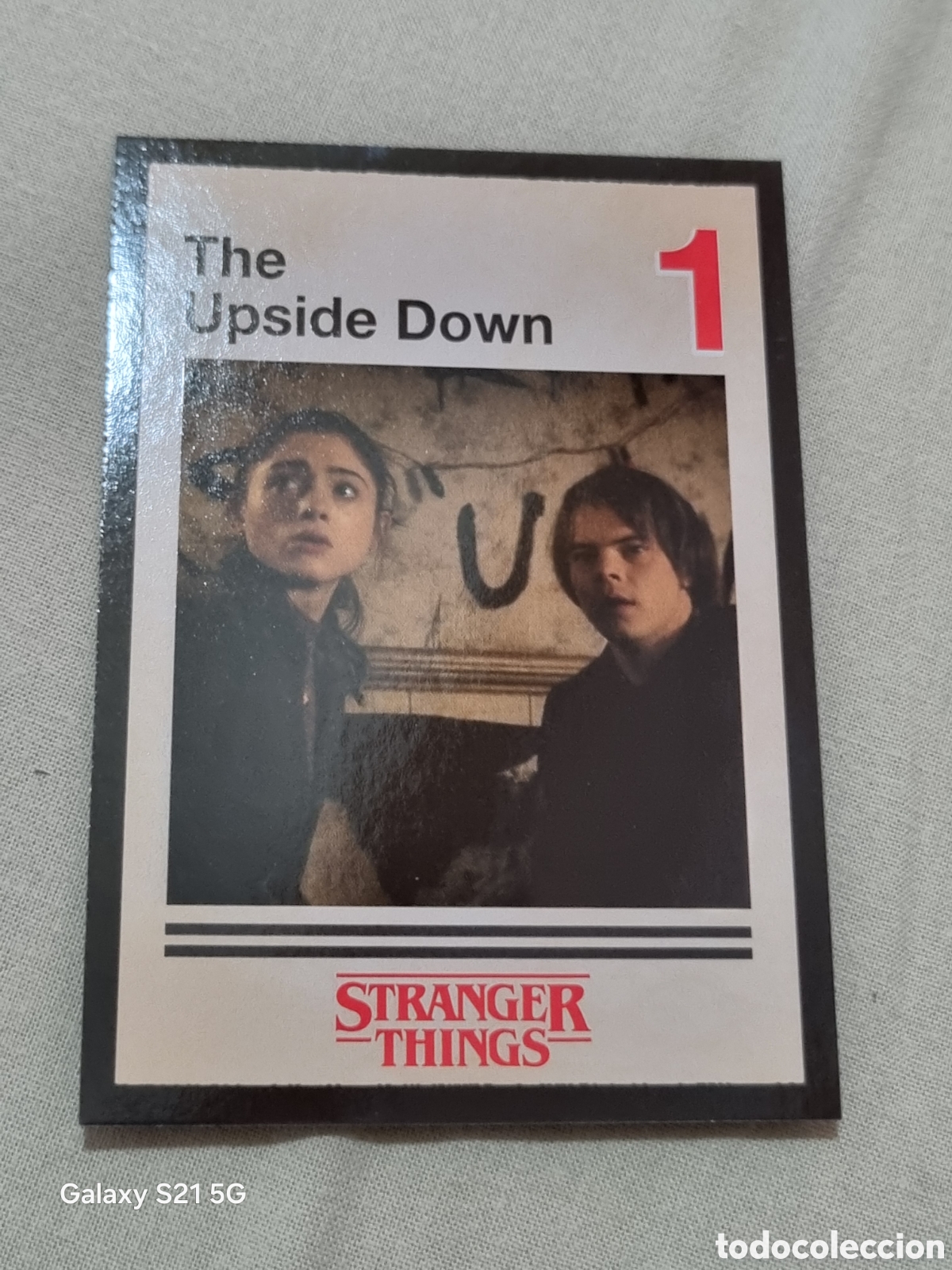 Trading Cards: 24 - STRANGER THINGS ESTA ES NUESTRA HISTORIA