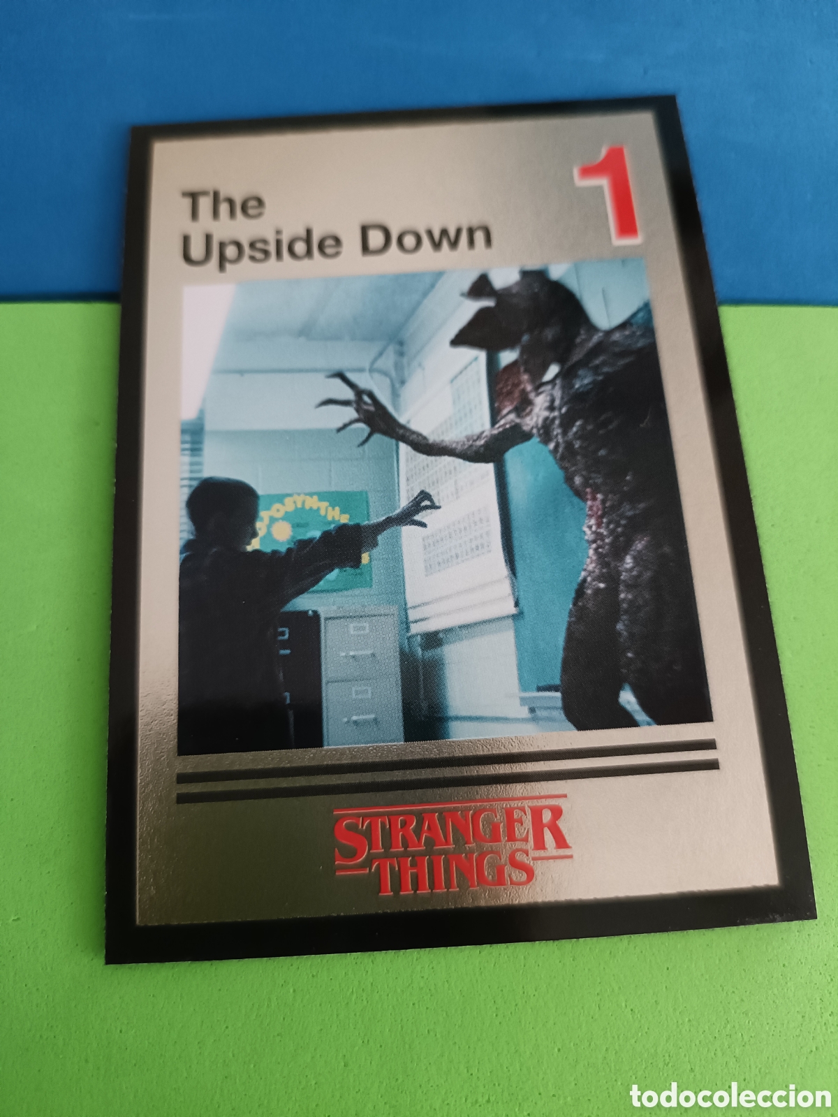 Trading Cards: 25 Panini Stranger Things: This is our story carta Esta es nuestra historia