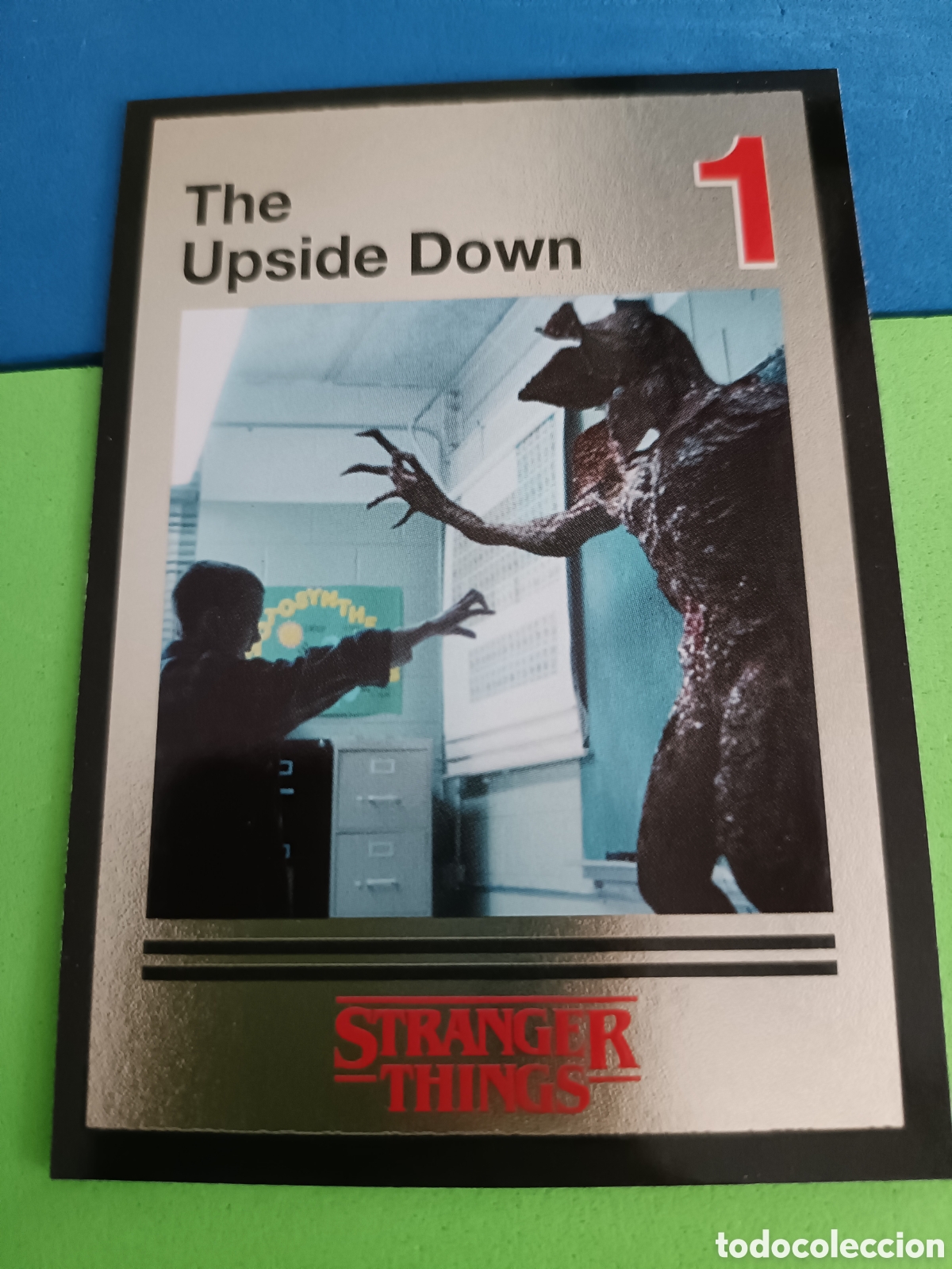 Trading Cards: 25 Panini Stranger Things: This is our story carta Esta es nuestra historia