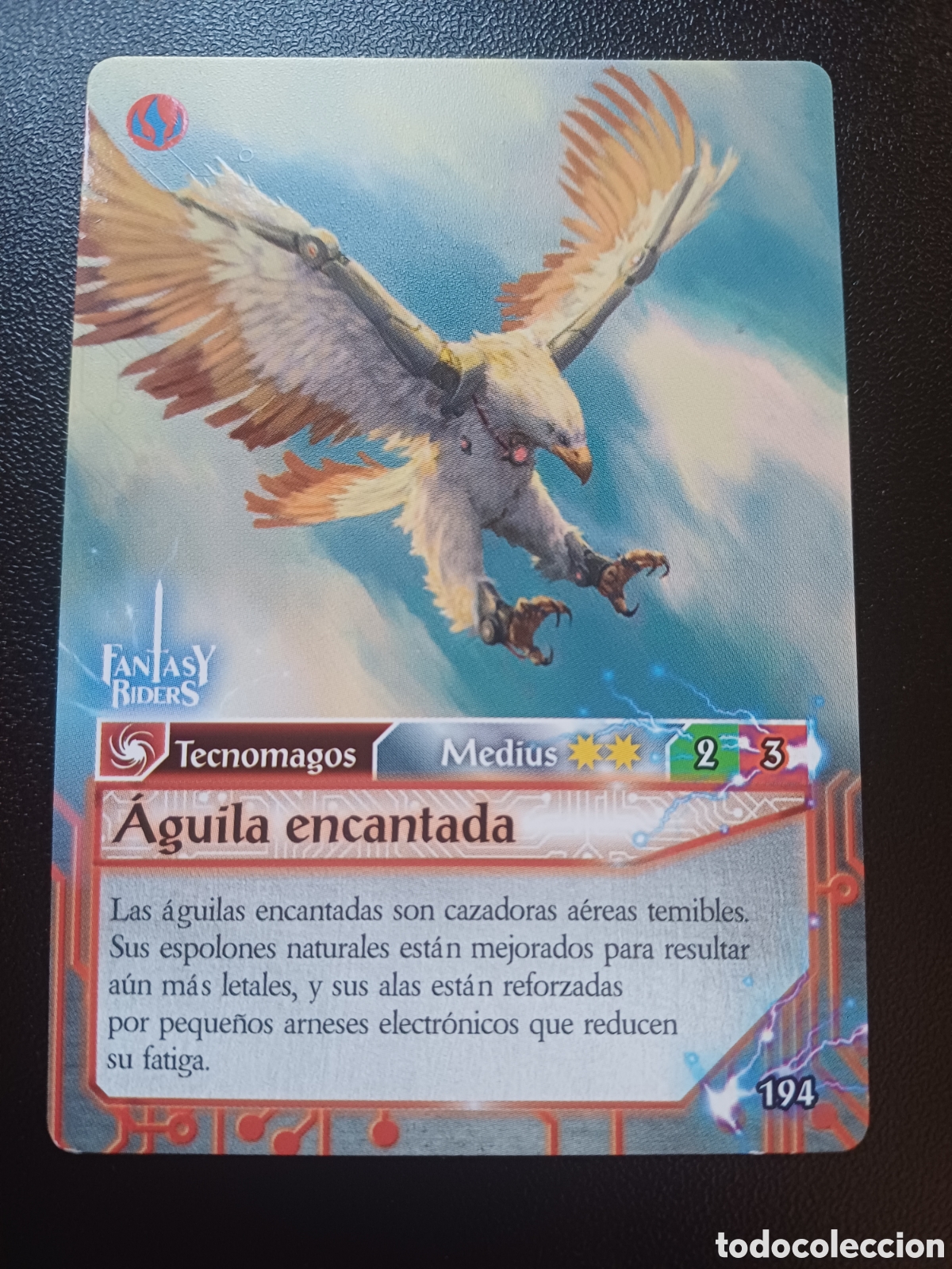 Trading Cards: #194 AGUILA ENCANTADA MEDIUS PANINI FANTASY RIDERS LA INVASION DE LOS GIGANTES 2019