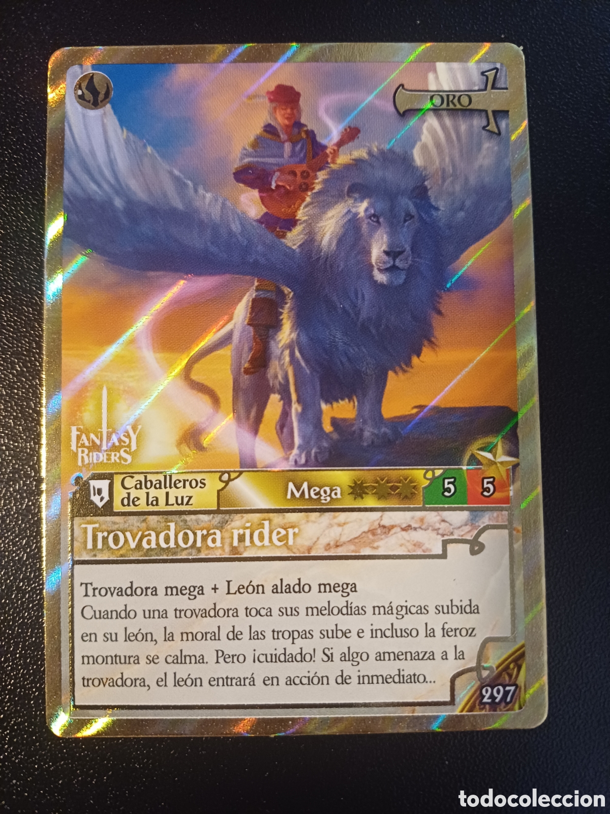 Trading Cards: #297 TROVADORA RIDER MEGA ORO PANINI FANTASY RIDERS LA INVASION DE LOS GIGANTES 2019