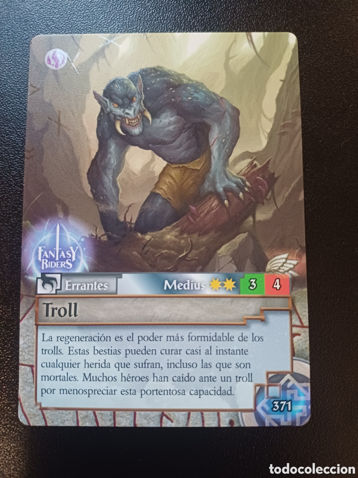 Trading Cards: #371 TROLL MEDIUS PANINI FANTASY RIDERS LA INVASION DE LOS GIGANTES 2019