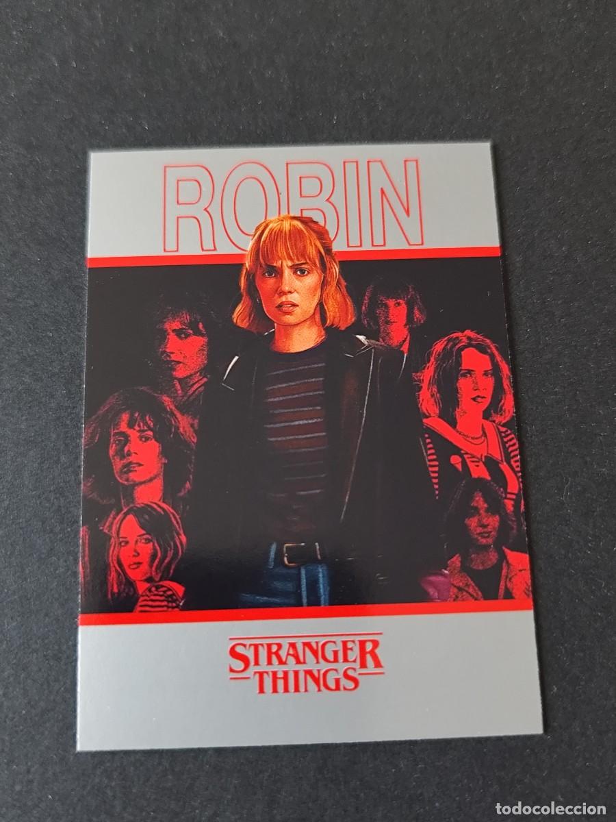 Trading Cards: CARD 144 AMIGOS PARA SIEMPRE PARALELA PARALLEL SILVER STRANGER THINGS THIS IS OUR STORY 2026 PANINI