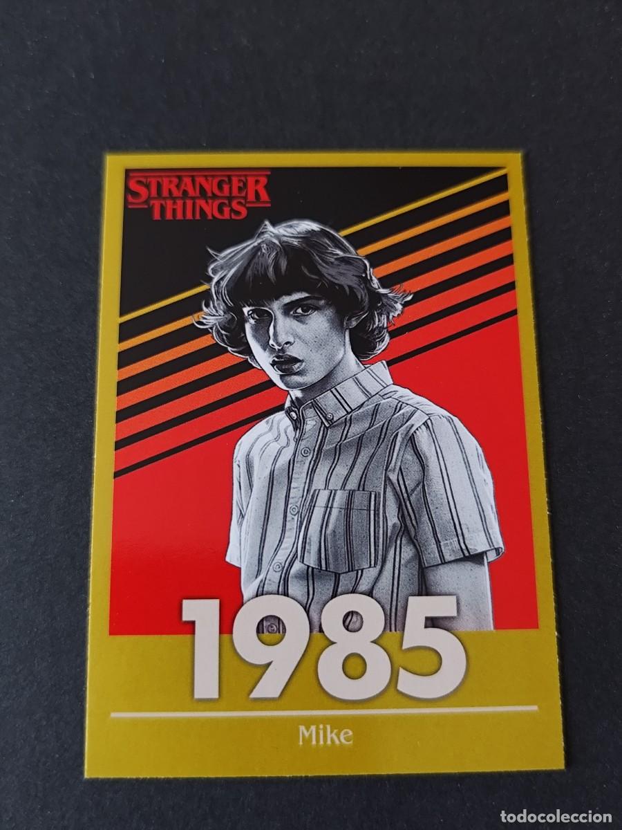 Trading Cards: CARD 116 AMIGOS PARA SIEMPRE PARALELA PARALLEL GOLD STRANGER THINGS THIS IS OUR STORY 2026 PANINI