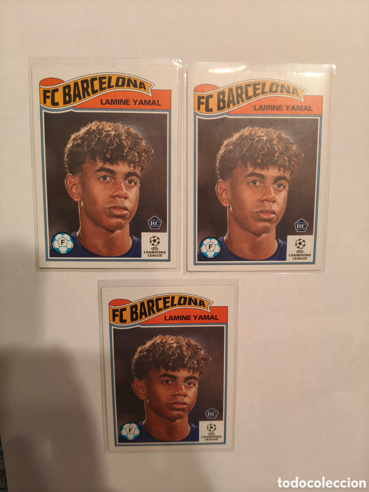 Trading Cards: Tres card lamine yamal Rookie card ,Topps