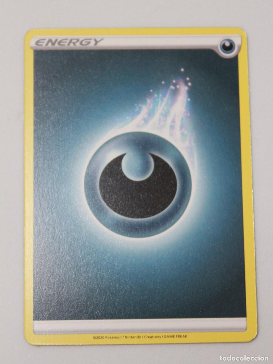 Trading Cards: Energ&iacute;a Oscura carta Pok&eacute;mon TCG 2020