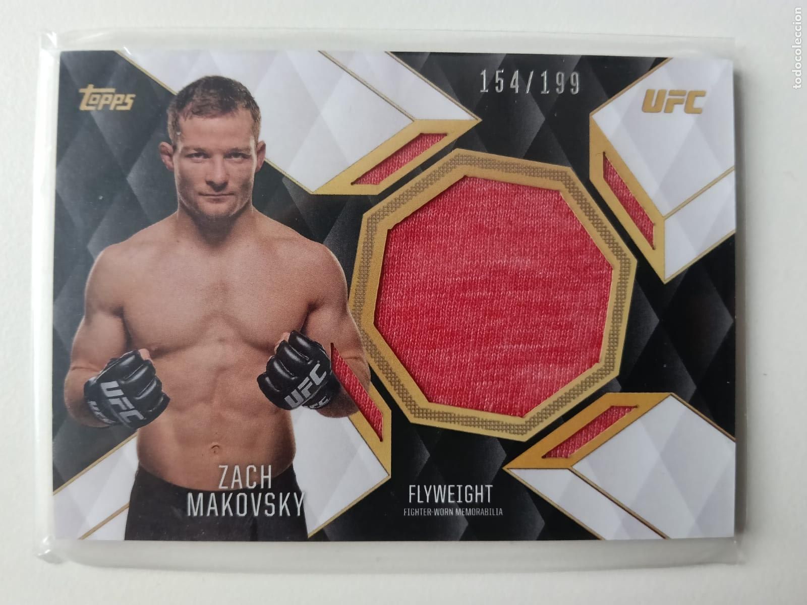 Trading Cards: CARD ROPA ZACH MAKOWSKY BOXEO 2016 - UFC - PESO MOSCA