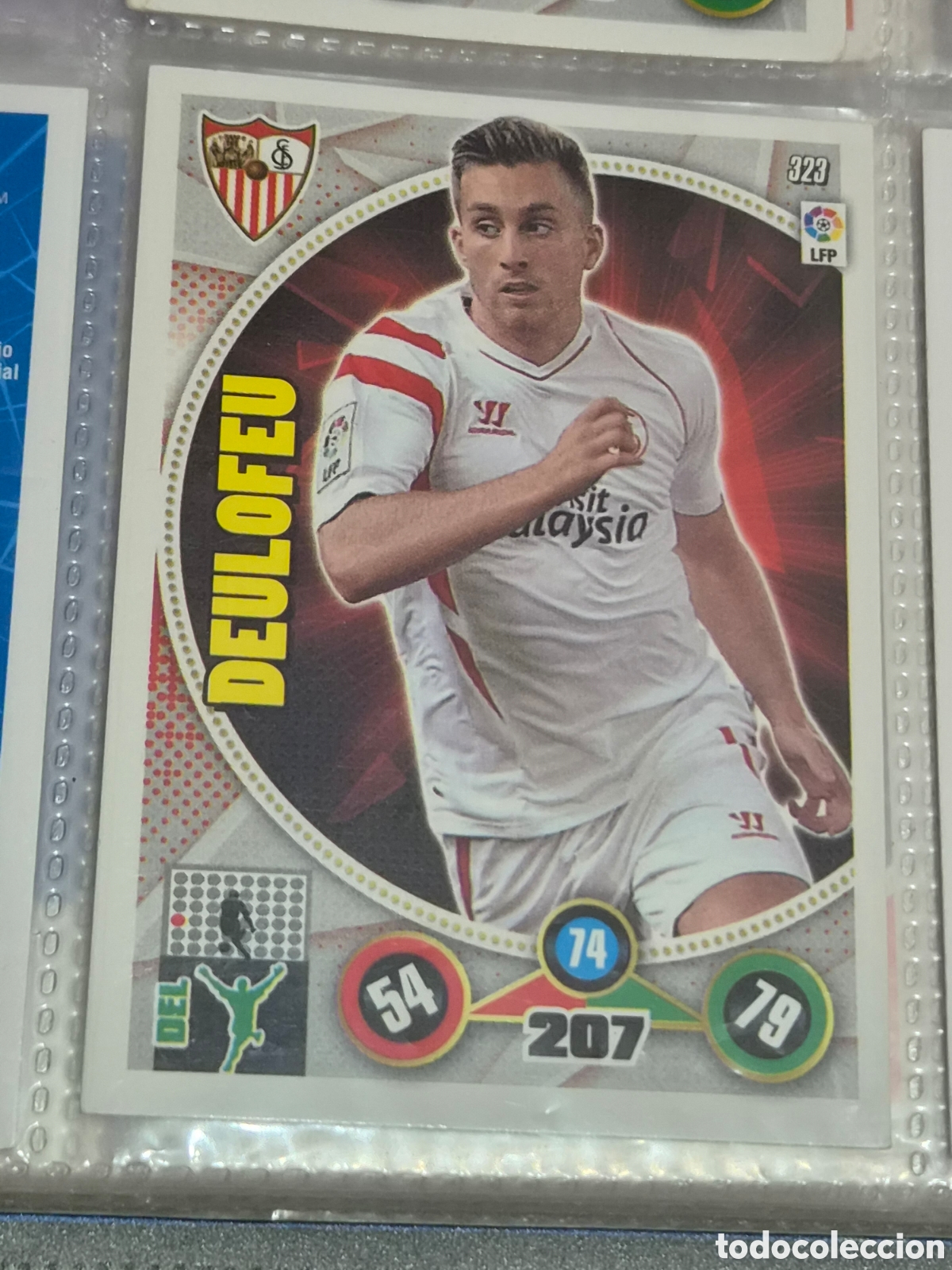 Trading Cards: 323 - DELOUFEU , SEVILLA ADRENALYN 2014-2015