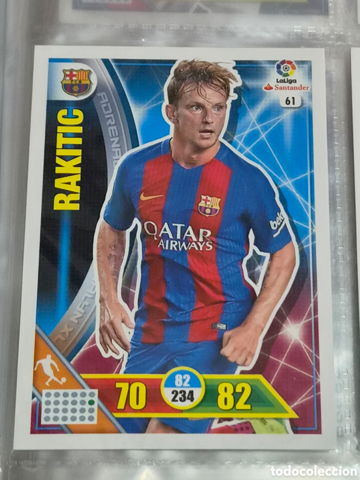 Trading Cards: 61 - RAKITIC, BARCELONA ADRENALYN 2016 2017