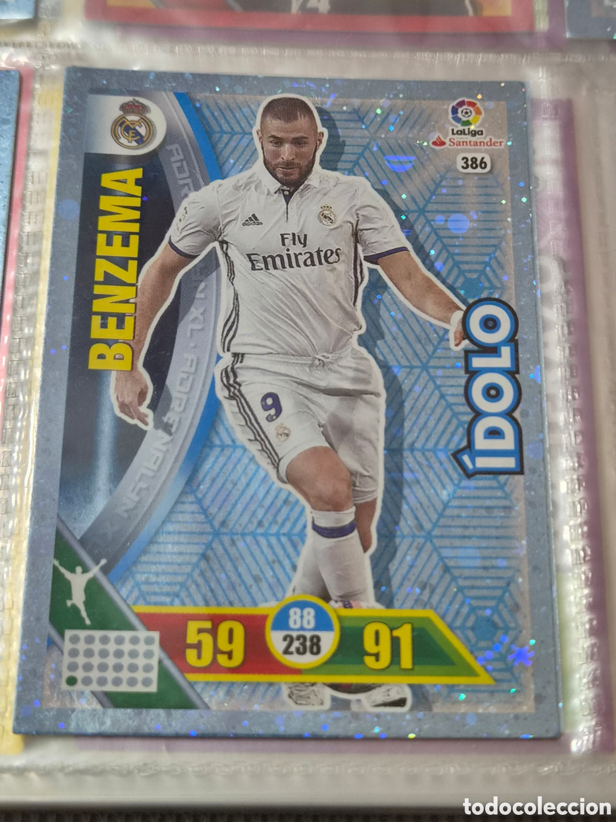 Trading Cards: 386 - BENZEMA, REAL MADRID IDOLO ADRENALYN 2016 2017