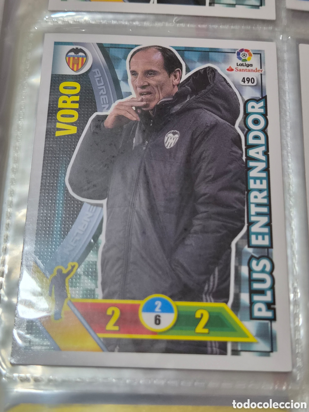 Trading Cards: 490 - VORO , VALENCIA PLUS ENTRENADOR ADRENALYN 2016 2017