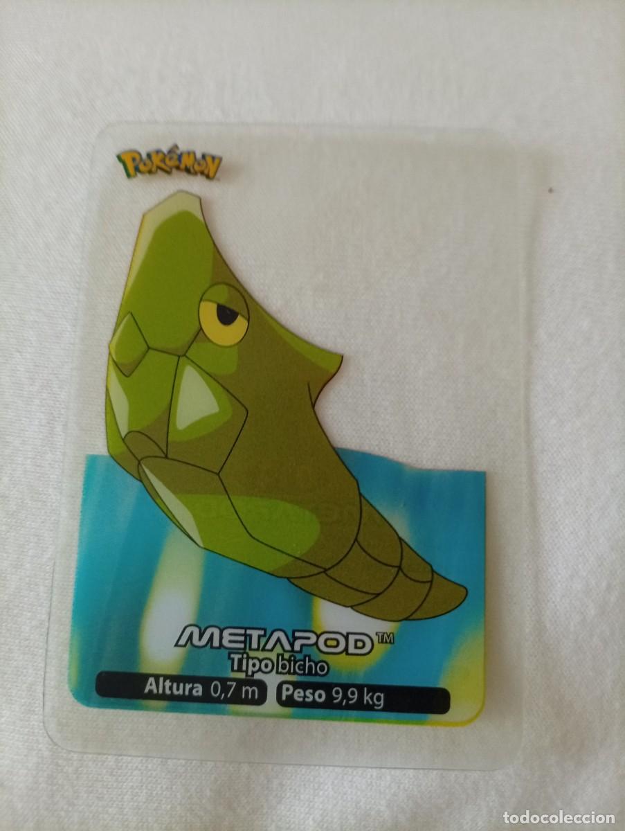 Trading cards: Carta coleccionable de Metapod, n&uacute;mero 011, de la colecci&oacute;n Lamincards del a&ntilde;o 2005. algunos rasgu&ntilde;o