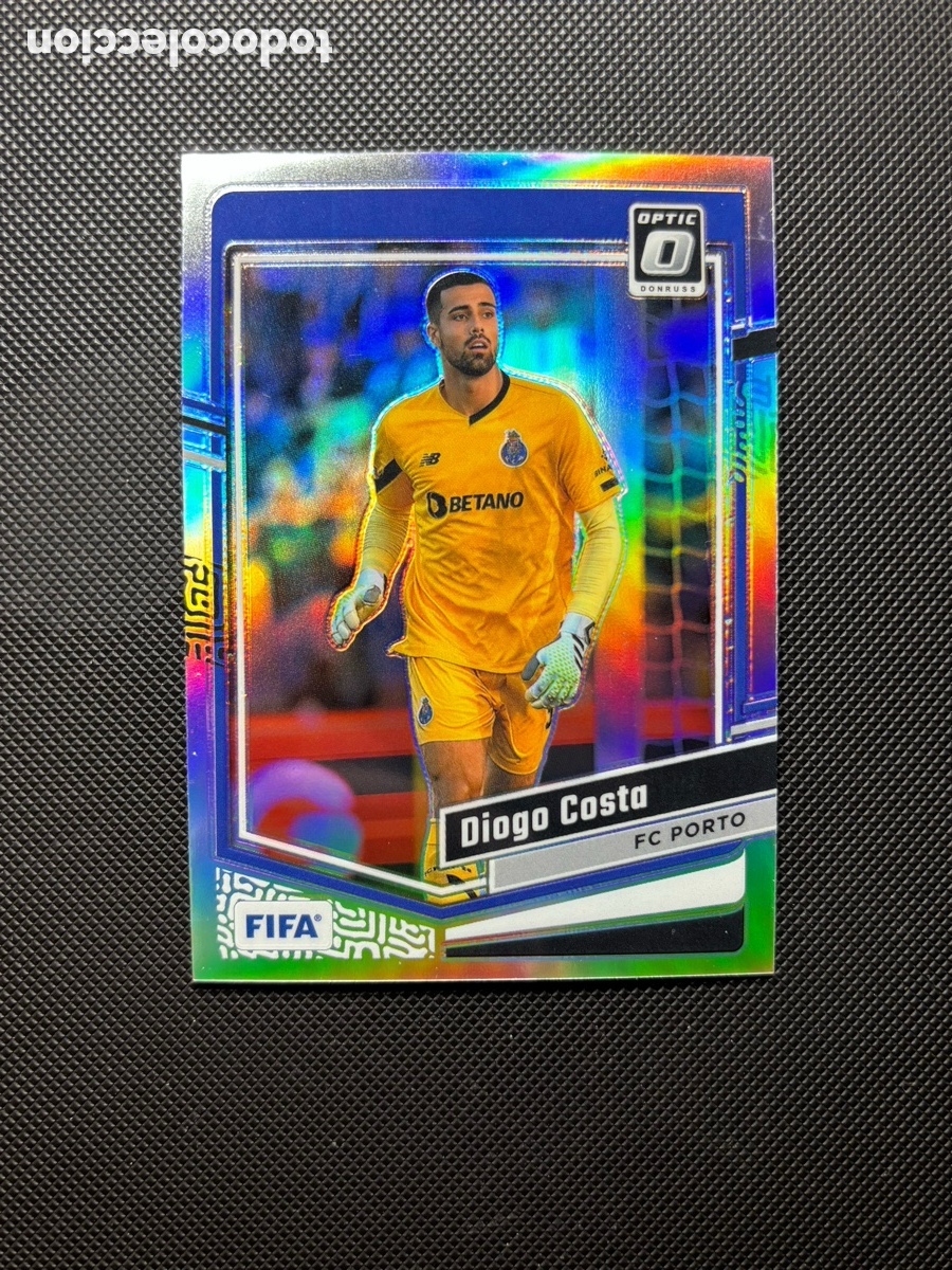 Trading cards: DIOGO COSTA OPTIC REFRACTOR PANINI PORTO