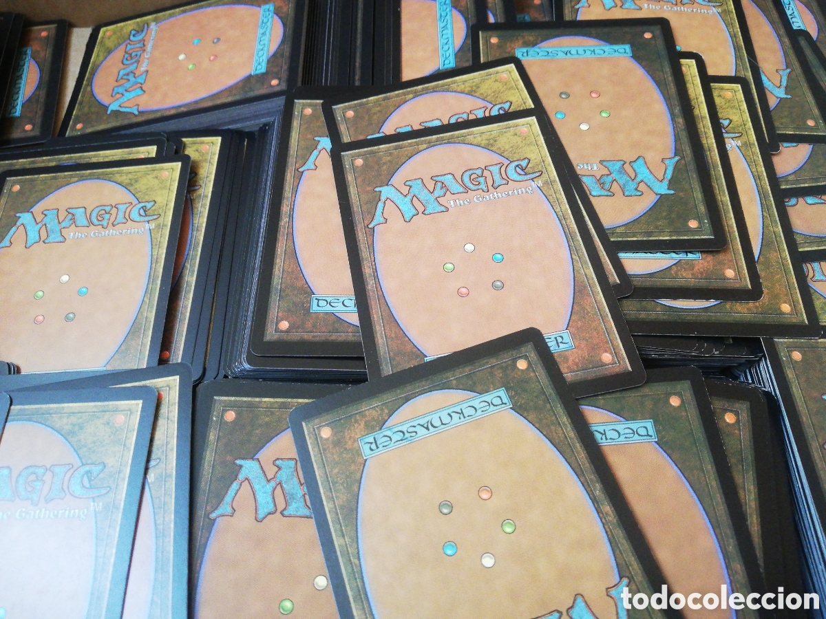 Trading cards: Lote de 1000 cartas magic. En Ingl&eacute;s, Espa&ntilde;ol, Italiano y Japon&eacute;s.