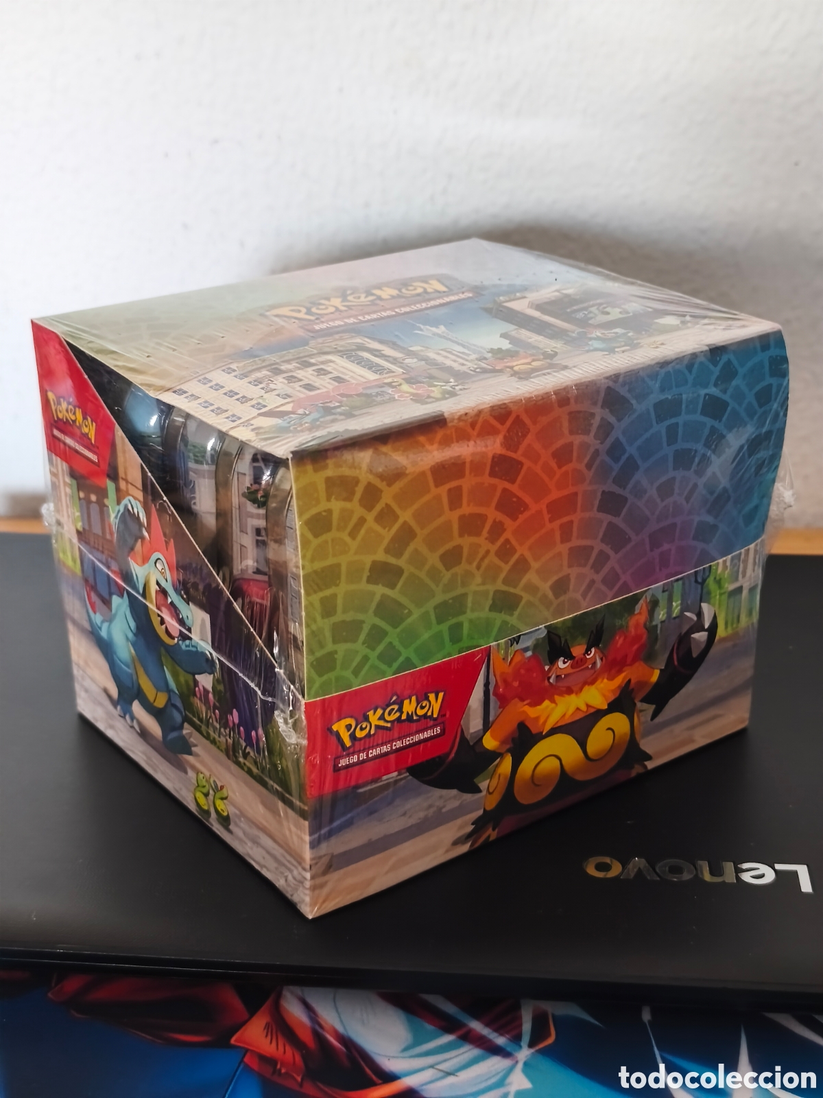 Trading cards: Display 10 mini latas Pok&eacute;mon tcg ciudad luminalia