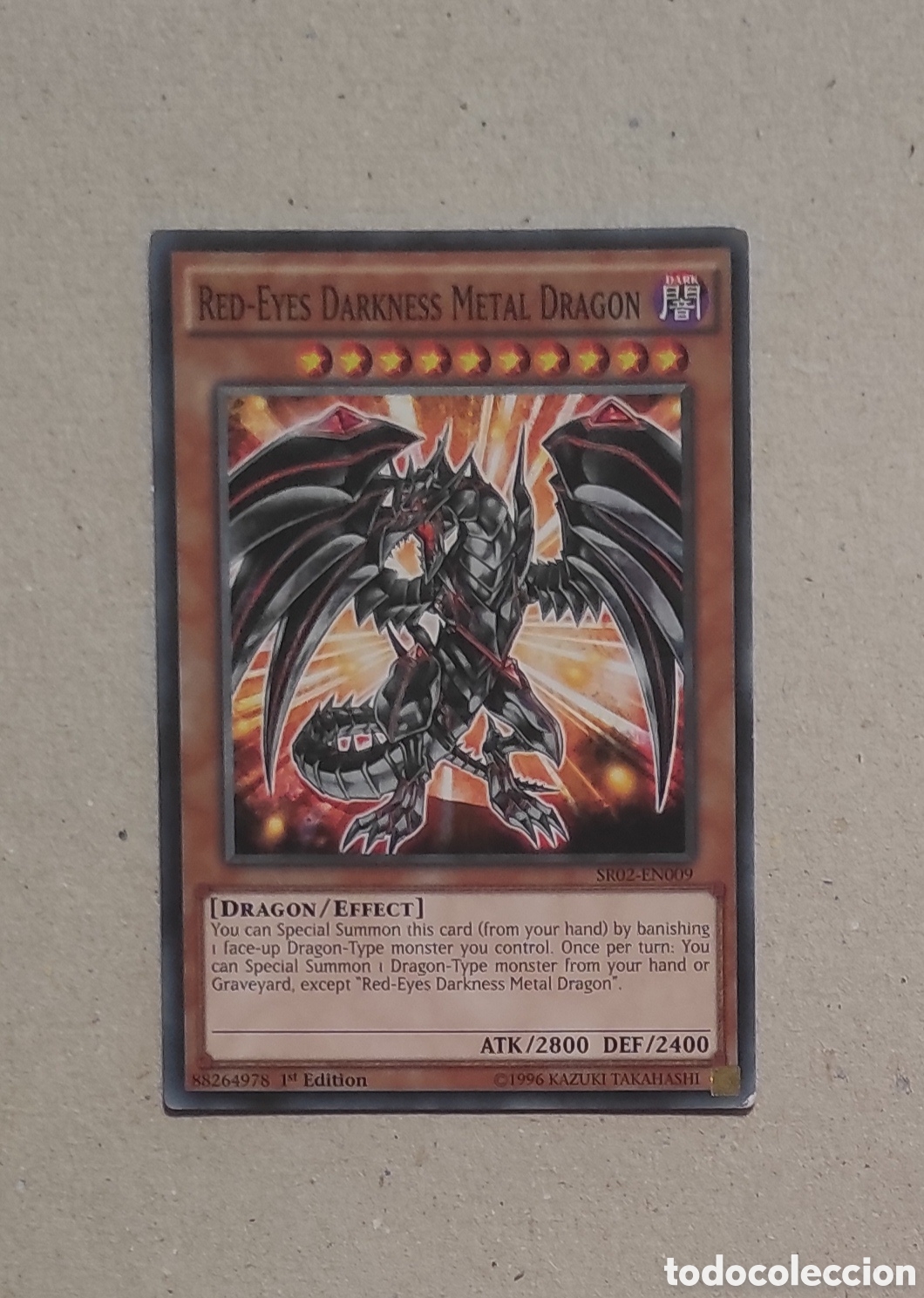 Trading cards: CARTA YU-GI-OH 1&ordf; EDICI&Oacute;N - DRAG&Oacute;N MET&Aacute;LICO DE OSCURIDAD DE OJOS ROJOS