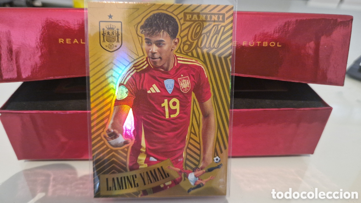 Trading Cards: 89 LAMINE YAMAL GOLD ORO - TRIBUTO SELECCION ESPA&Ntilde;OLA 2026 PANINI MUNDIAL