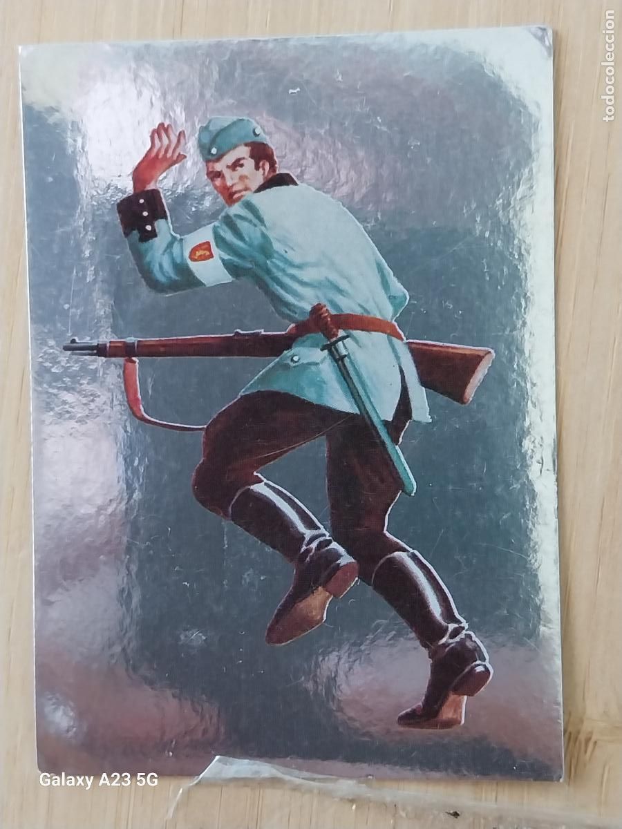 Trading cards: HECHOS Y SOLDADOS S XX A&Ntilde;O 1977 ED MAGA CROMO 58 PLATEADO FINLANDIA SIN PEGAR NUNCA