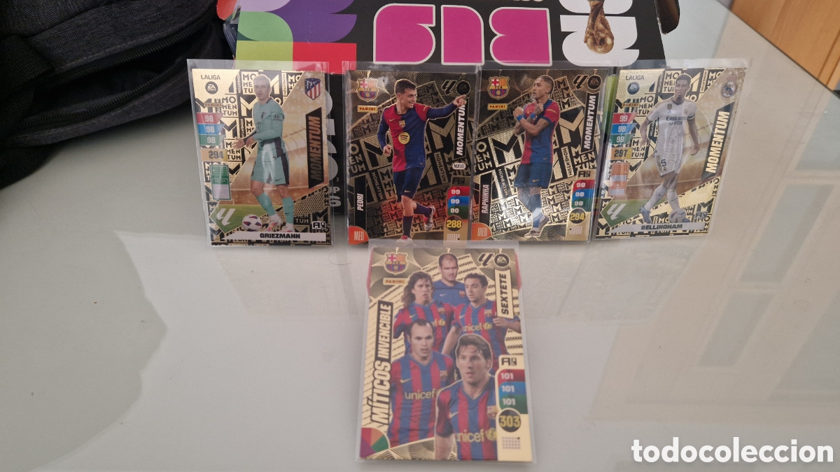 Trading cards: LOTE 5 CROMOS PREMIUM &ndash; 4 Momentum (Griezmann, Pedri, Raphinha, Bellingham) + M&iacute;ticos Invencible