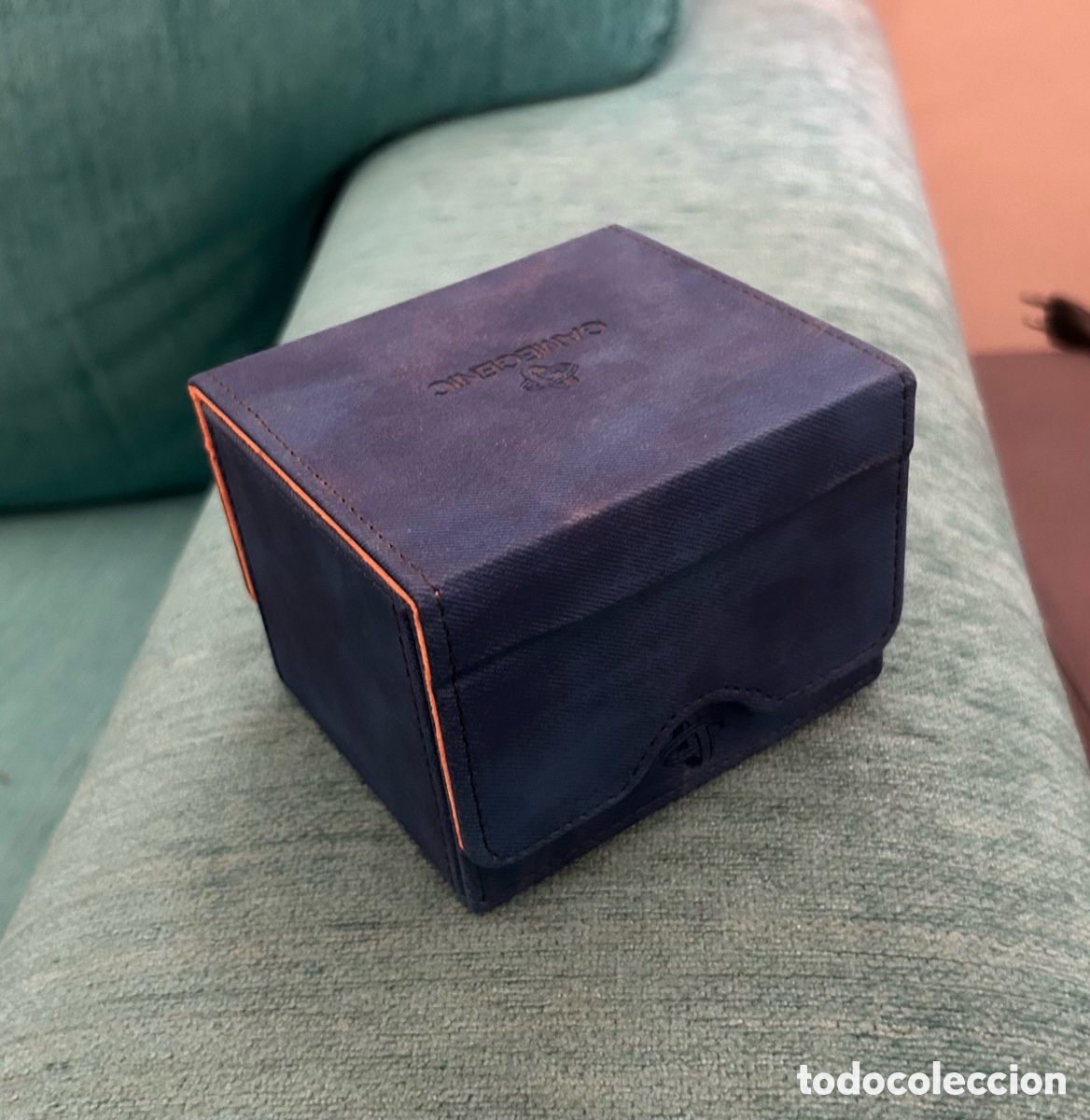 Trading cards: Caja Vault X 100 cartas azul. TCG. Mazo. Deck.