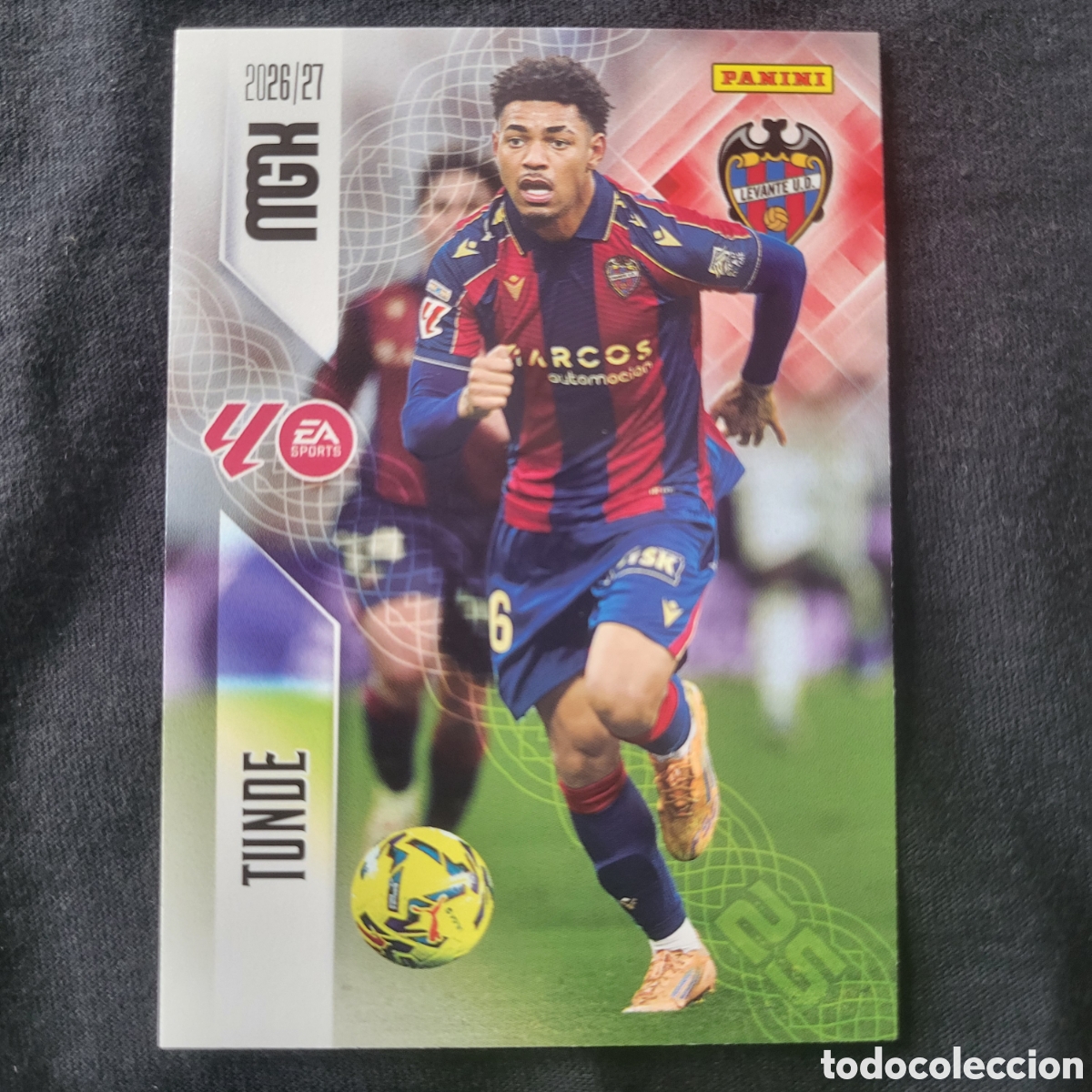 Trading cards: 212 Tunde / Megacracks 2026