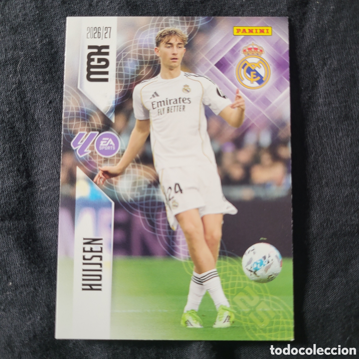 Trading cards: 222 Huijsen / Megacracks 2026
