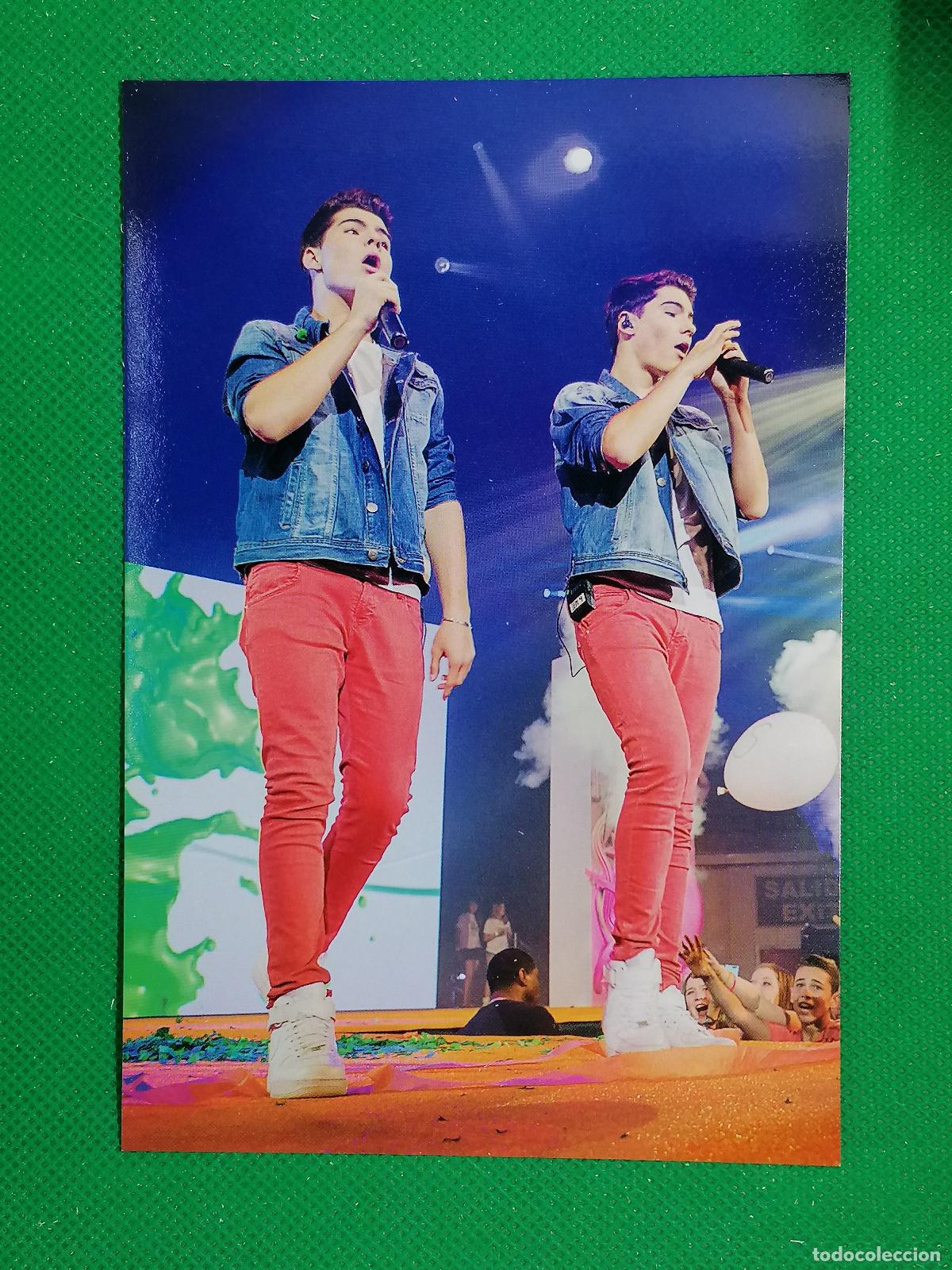 Trading Cards: 102 GEMELIERS PHOTOCARD LAMINCARD POSTALCARD ⚽ PANINI PEP&acute;S MUSIC GROUP 15 2015 ⚽