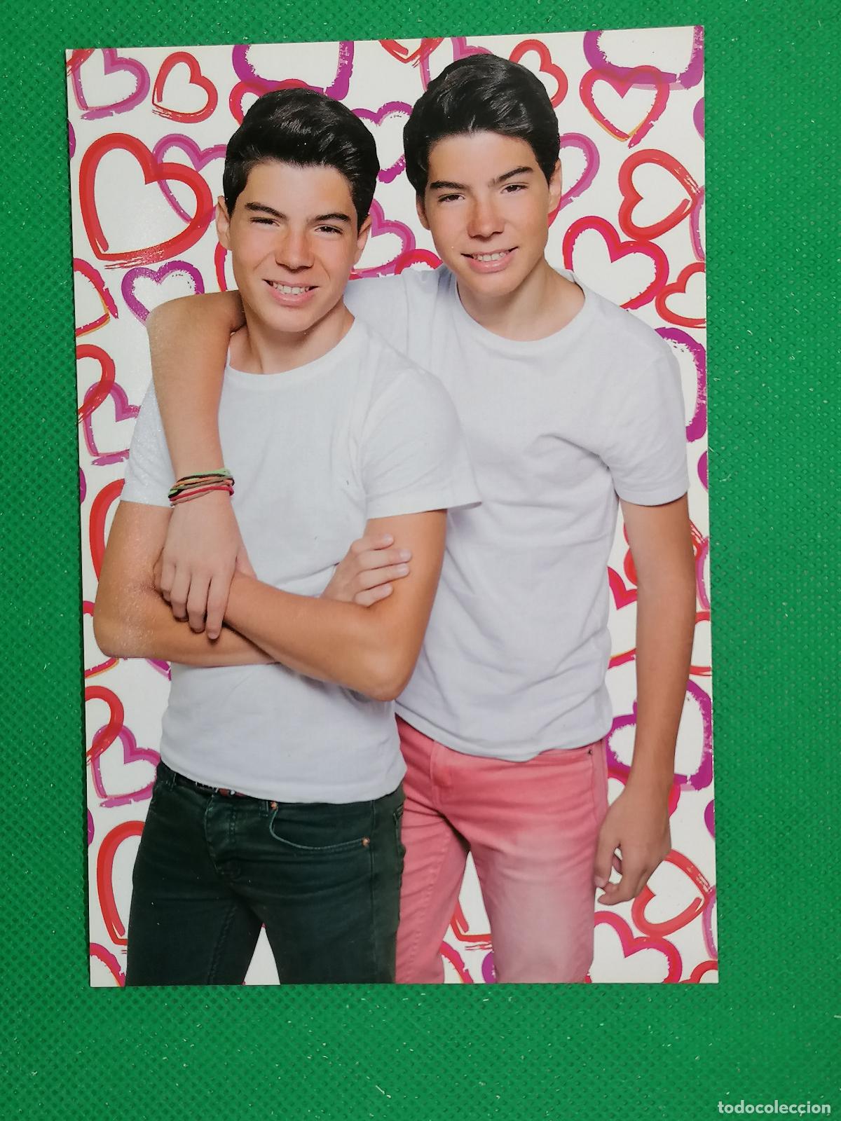 Cartes &agrave; &Eacute;changer: 54 GEMELIERS PHOTOCARD LAMINCARD POSTALCARD ⚽ PANINI PEP&acute;S MUSIC GROUP 15 2015 ⚽