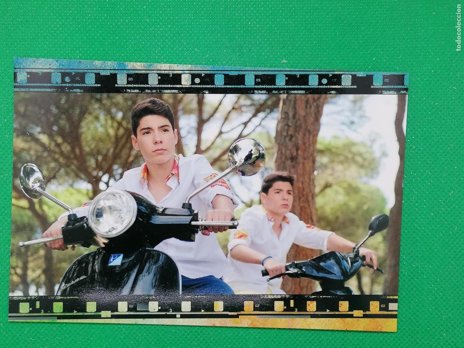 Trading cards: 20 GEMELIERS PHOTOCARD LAMINCARD POSTALCARD ⚽ PANINI PEP&acute;S MUSIC GROUP 15 2015 ⚽