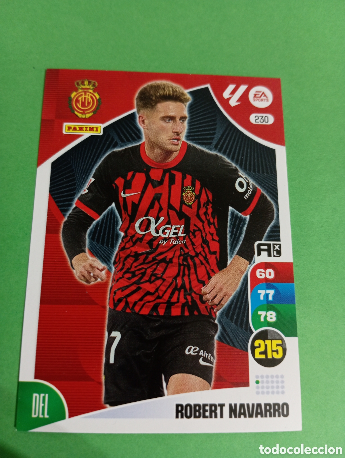 Trading cards: Robert Navarro Mallorca n&deg;230 / PANINI ADRENALYN XL LA LIGA 2024/2025