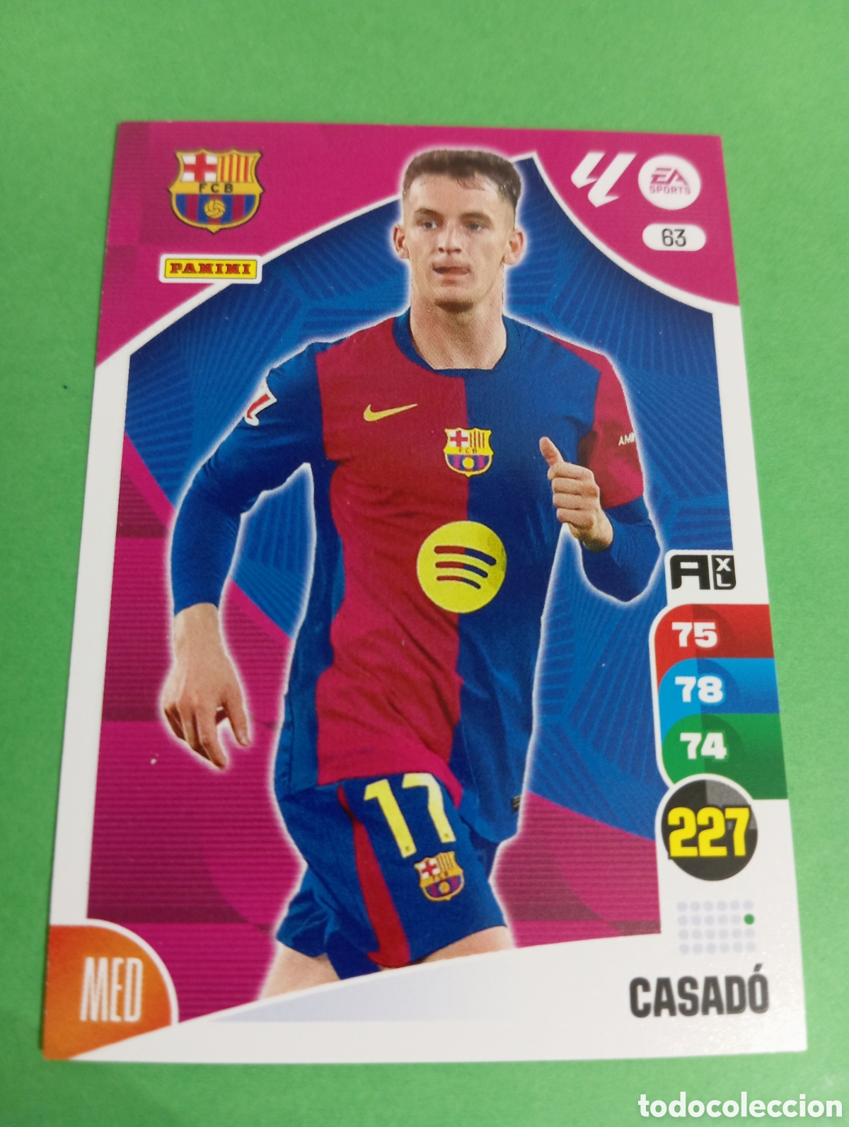 Trading cards: Casad&oacute; Barcelona n&deg;63 / PANINI ADRENALYN XL LA LIGA 2024/2025