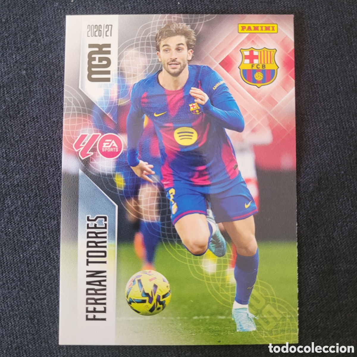 Trading cards: 90 Ferran Torres / Megacracks 2026
