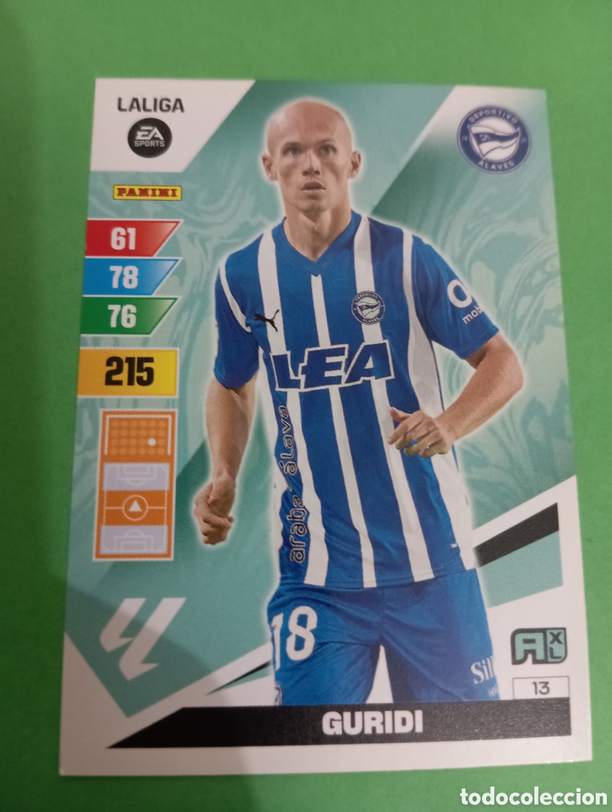 Trading cards: Guridi Alav&eacute;s n&deg;13 / PANINI ADRENALYN XL LA LIGA 2023/2024
